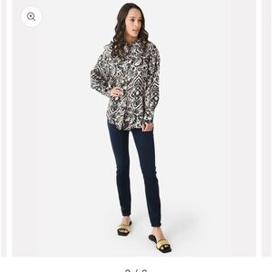 NWT CHUFY Liv Button-down // Stencil Black // Size Medium